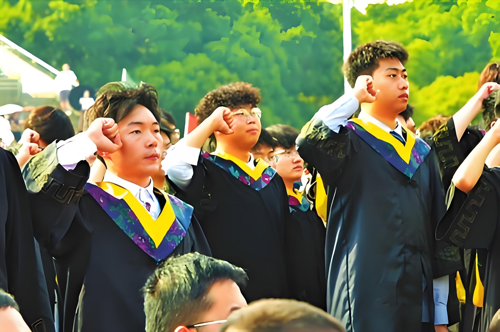 致2025届高校毕业生：青春怀远志 不畏路遥长